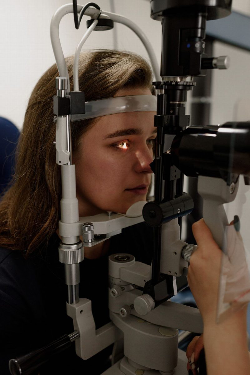 Premium-lens cataract surgery preparation